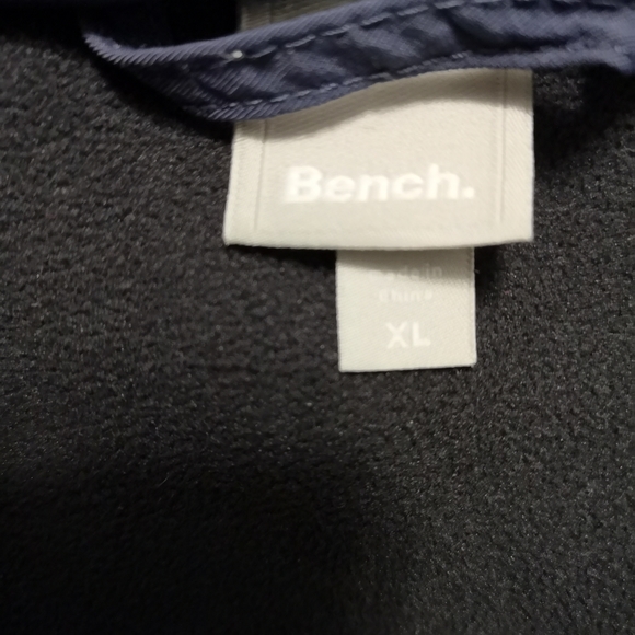 Bench navy blue size XL men's Rain Jacket - Picture 5 of 5